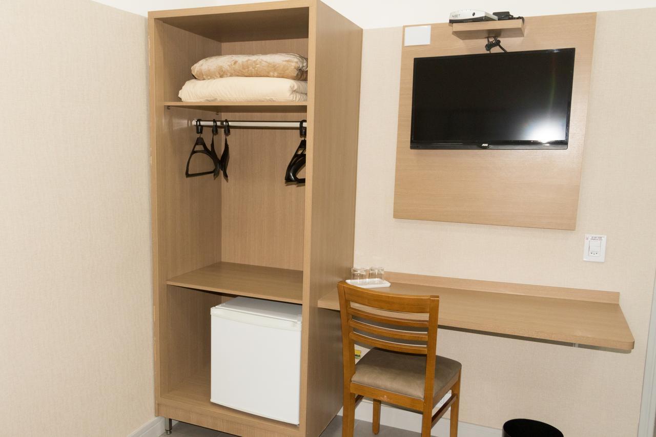 Pousada Du Valle エンブー・ダス・アルテス 部屋 写真